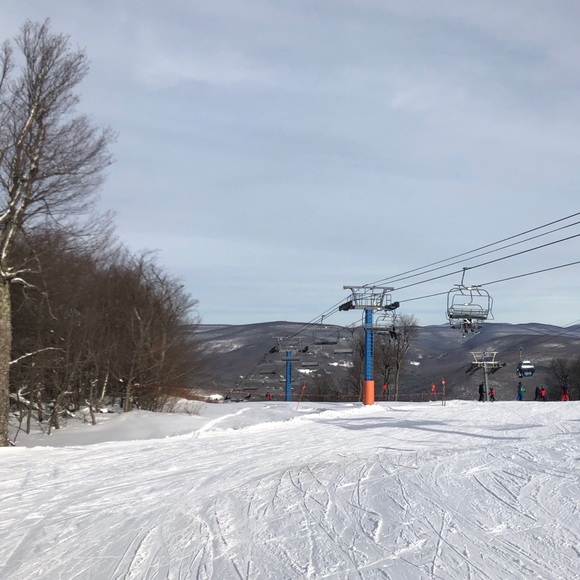 Meet your Posher, Magali - Picture 1 of 1